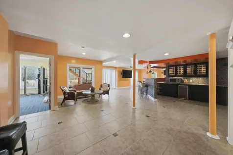 9 Falcon Lakes Drive South Barrington IL 60010