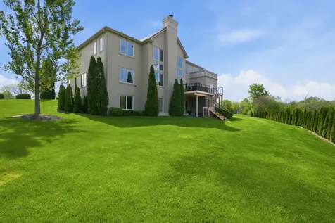 9 Falcon Lakes Drive South Barrington IL 60010