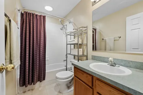 3102 Merrywell Court Carpentersville IL 60110