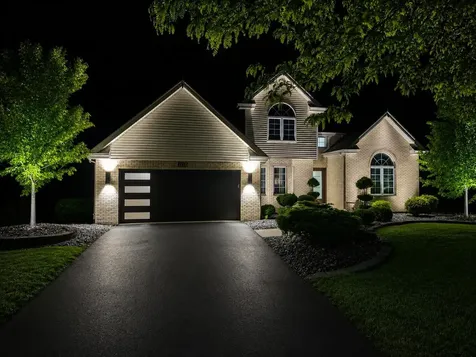 2151 Bluestem Parkway Lynwood IL 60411