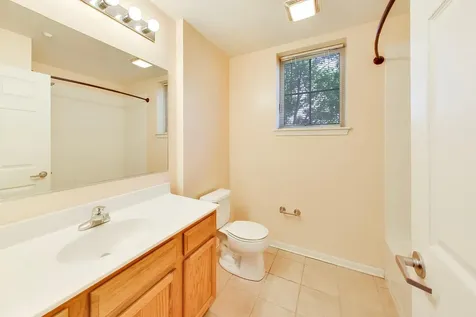 511 Prestwick Lane Wheeling IL 60090