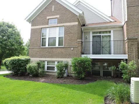 5640 Cambridge Way Hanover Park IL 60133