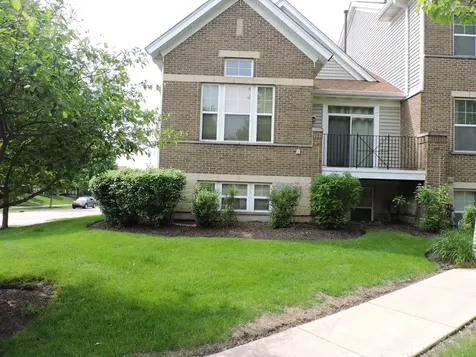 5640 Cambridge Way Hanover Park IL 60133