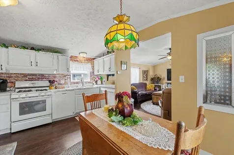 49 Coachman Drive Monticello IL 61856