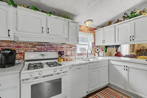 49 Coachman Drive Monticello IL 61856