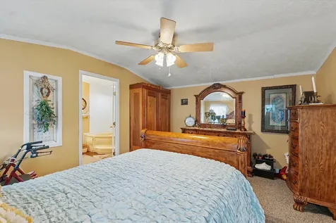 49 Coachman Drive Monticello IL 61856