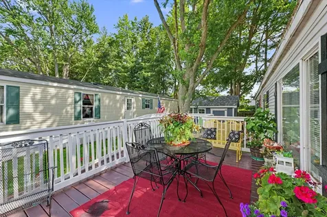 49 Coachman Drive Monticello IL 61856