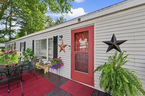 49 Coachman Drive Monticello IL 61856
