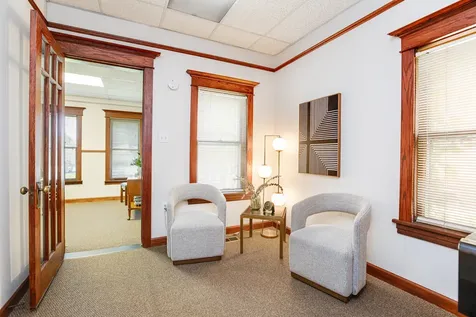 422 W Wesley Street Wheaton IL 60187
