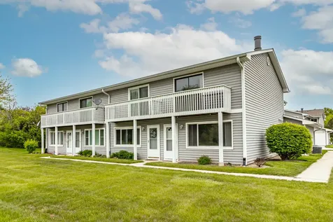 17490 West Chestnut Lane Gurnee IL 60031