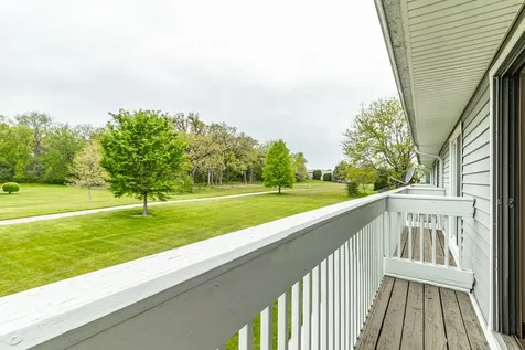 17490 West Chestnut Lane Gurnee IL 60031