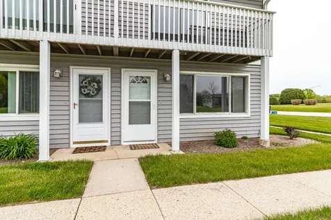 17490 West Chestnut Lane Gurnee IL 60031