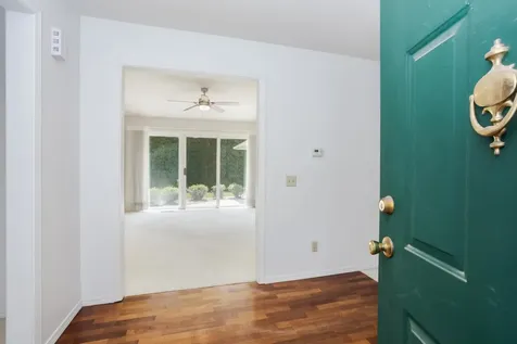 5 Downing Circle Bloomington IL 61704