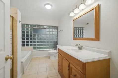 114 North Lancaster Street Mount Prospect IL 60056