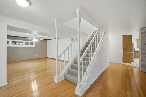114 North Lancaster Street Mount Prospect IL 60056