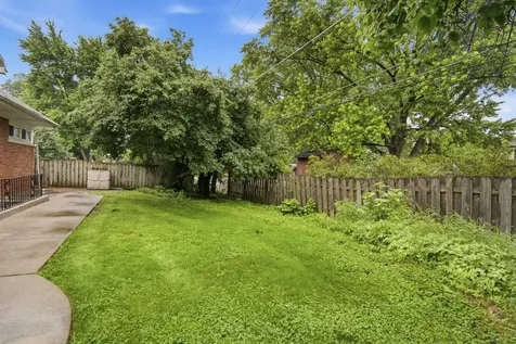 114 North Lancaster Street Mount Prospect IL 60056