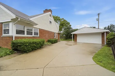 114 North Lancaster Street Mount Prospect IL 60056