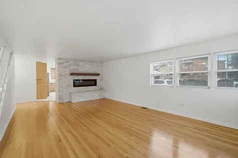 114 North Lancaster Street Mount Prospect IL 60056