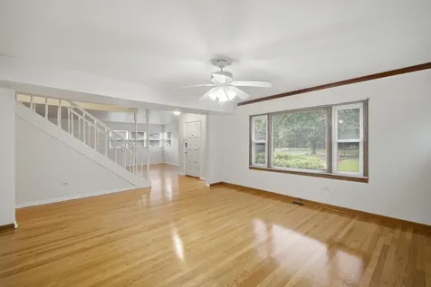 114 North Lancaster Street Mount Prospect IL 60056