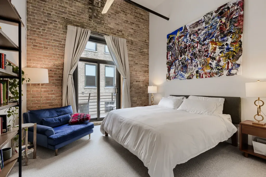 2511 West Moffat Street Chicago IL 60647