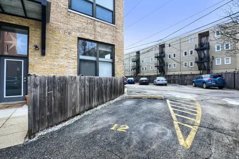 2511 West Moffat Street Chicago IL 60647