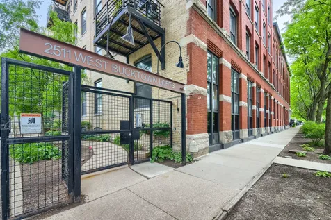 2511 West Moffat Street Chicago IL 60647