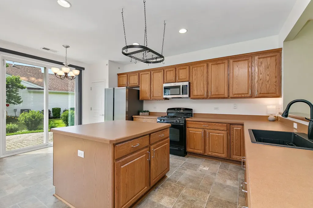 12547 Carmel Court Huntley IL 60142