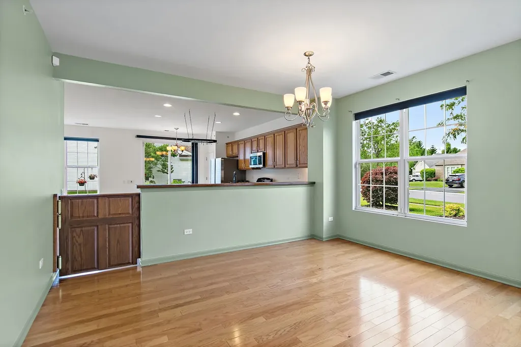12547 Carmel Court Huntley IL 60142