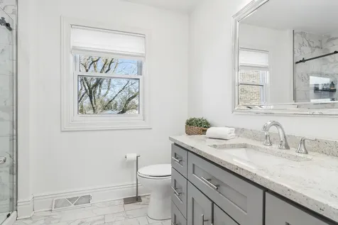 1653 North Douglas Avenue Arlington Heights IL 60004