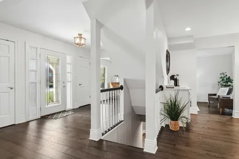 1653 North Douglas Avenue Arlington Heights IL 60004