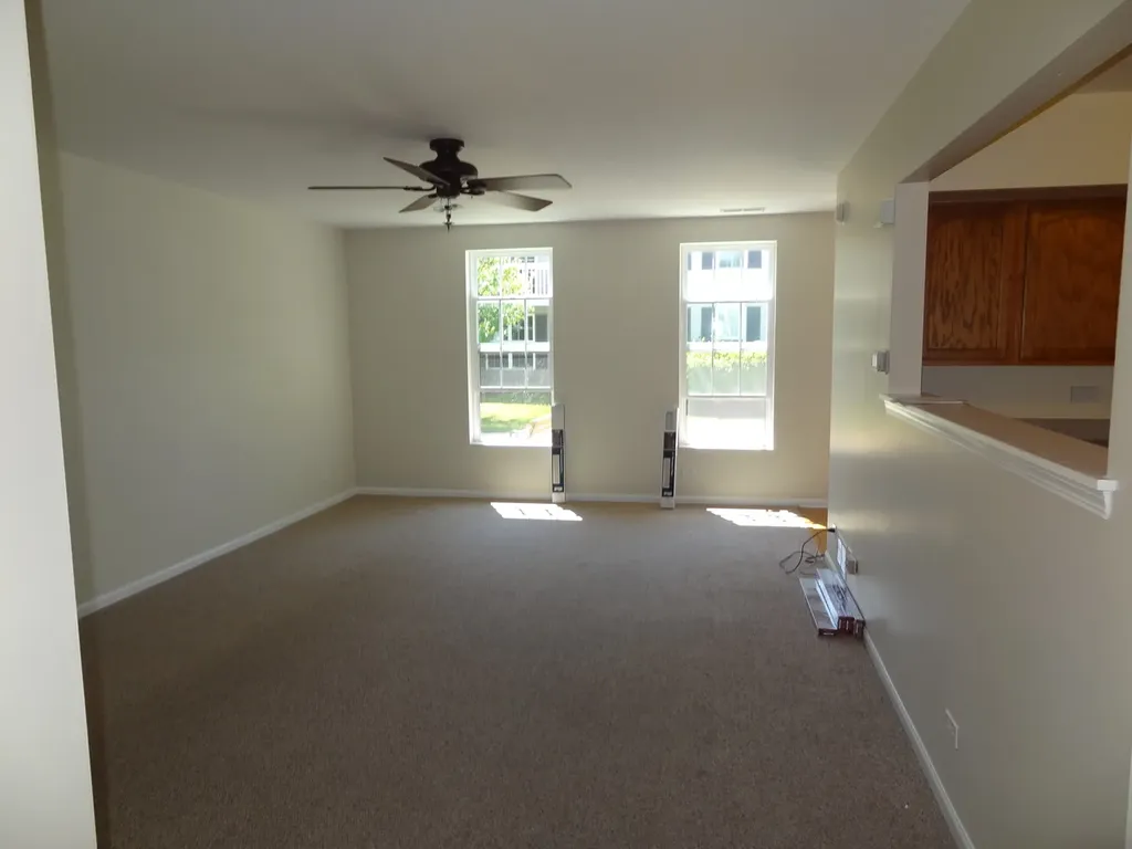 729 Serendipity Drive Aurora IL 60504
