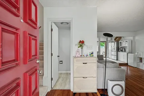 33 Colony West Drive Champaign IL 61820