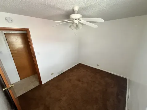 7458 West 64th Place Summit IL 60501