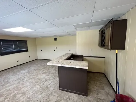 7458 West 64th Place Summit IL 60501