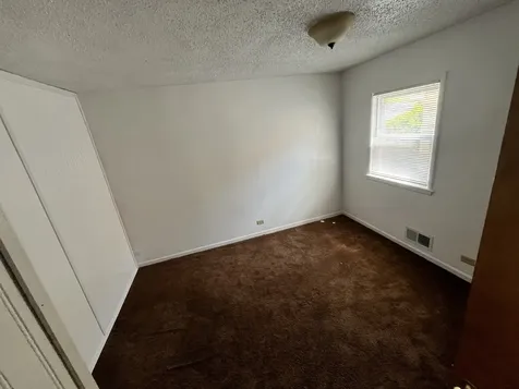 7458 West 64th Place Summit IL 60501