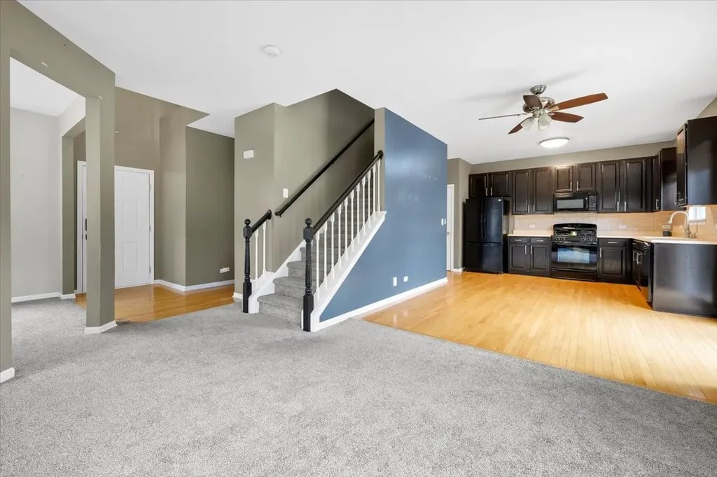 7 Appletree Court Lake In The Hills IL 60156