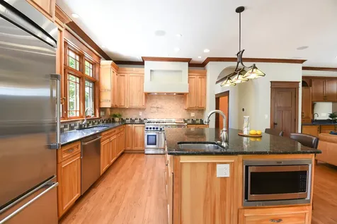 534 North Marion Street Oak Park IL 60302
