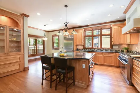 534 North Marion Street Oak Park IL 60302