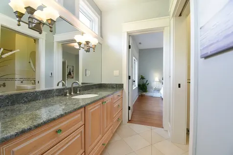 534 North Marion Street Oak Park IL 60302