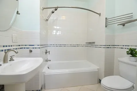 534 North Marion Street Oak Park IL 60302