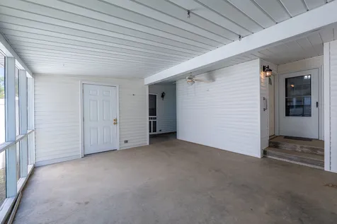 312 North 11th Street Herrin IL 62948