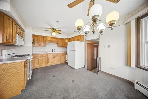 2316 185TH Place Lansing IL 60438