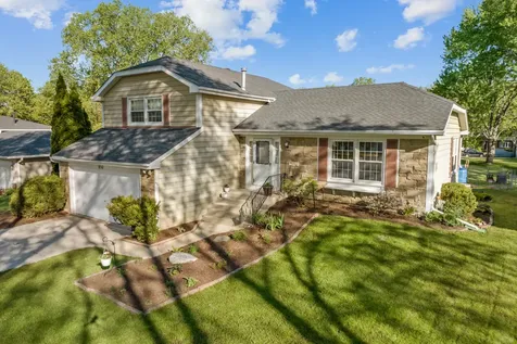 650 Butterfield Drive Algonquin IL 60102