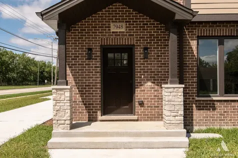 7948 West 74th Street Bridgeview IL 60455