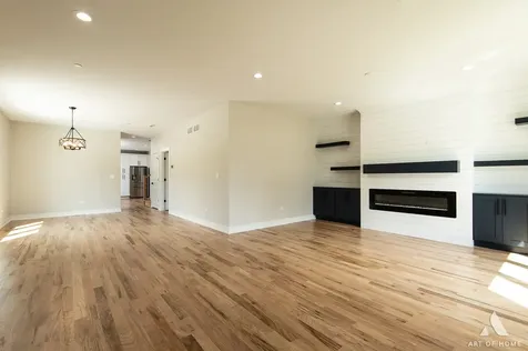 7948 West 74th Street Bridgeview IL 60455