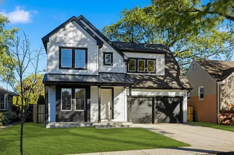 1100 Lois Avenue Park Ridge IL 60068