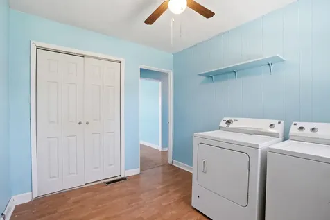 17044 Burnham Avenue Lansing IL 60438