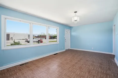 17044 Burnham Avenue Lansing IL 60438
