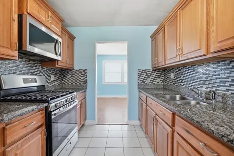 17044 Burnham Avenue Lansing IL 60438