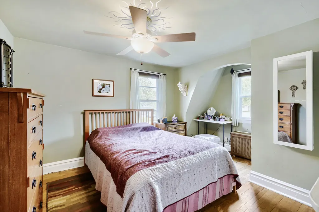 15 West Ann Street Lombard IL 60148